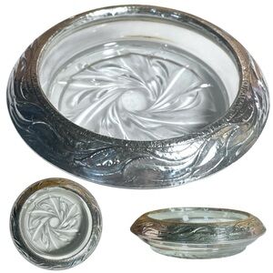 1 -Vintage Sterling Glass Coaster Wavy Repose Leaf Pattern & Swirling Foliate